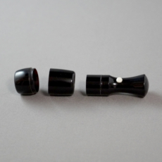 Ji-ovalblack-Darumain